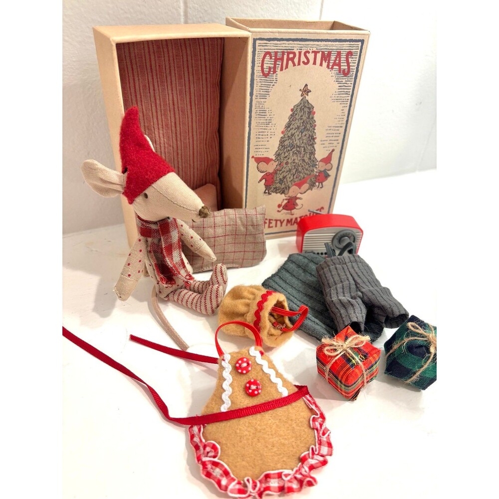 Maileg Christmas Big Sister Mouse Retired w Extras + Magnets